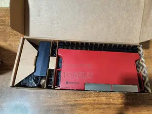 L009uigs-Rm