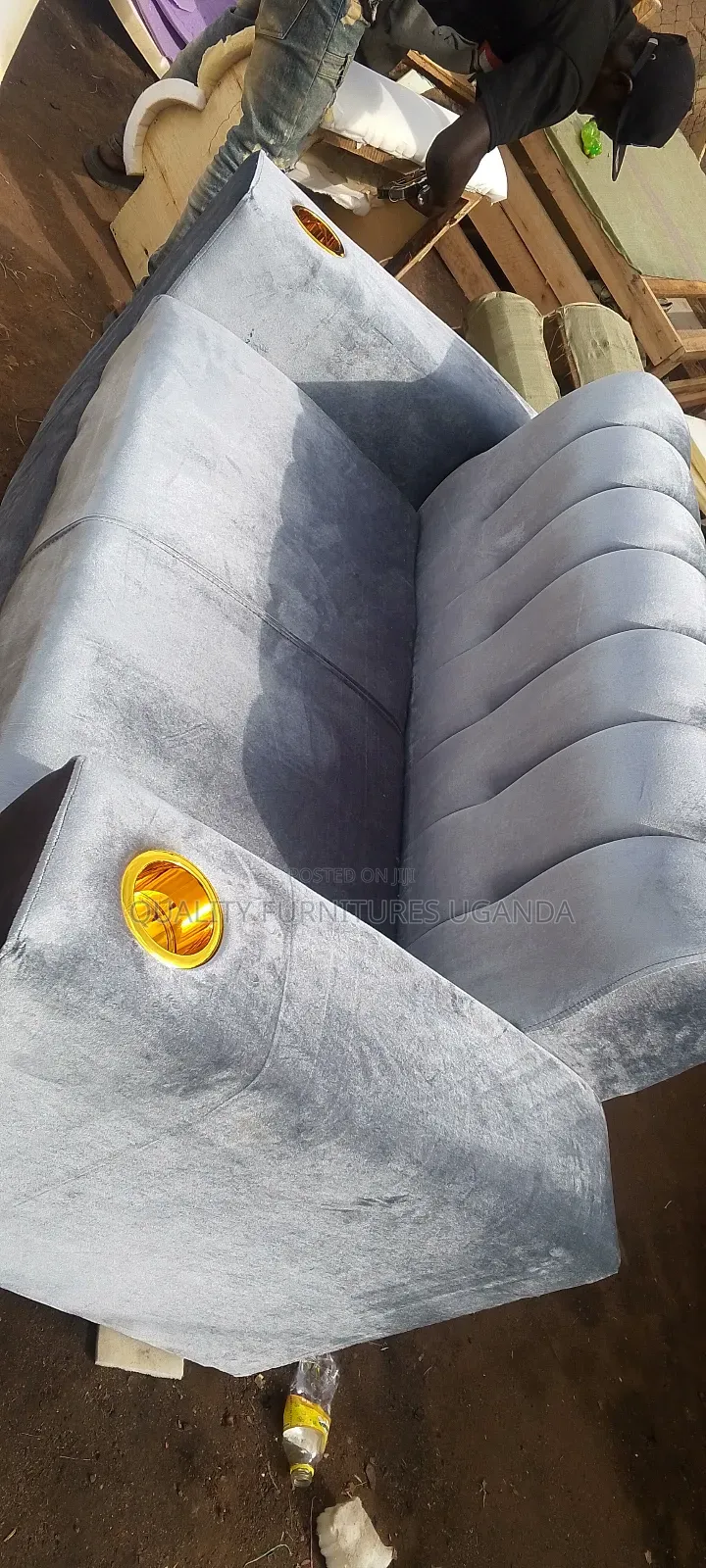2 Seater With Golden Cupholders