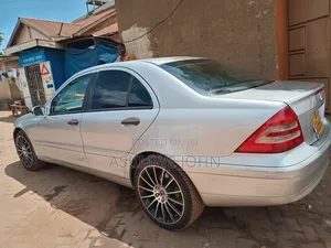Mercedes-Benz C180 2004 Silver