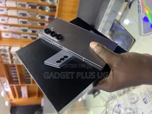 New Samsung Galaxy Z Fold6 256 GB Silver