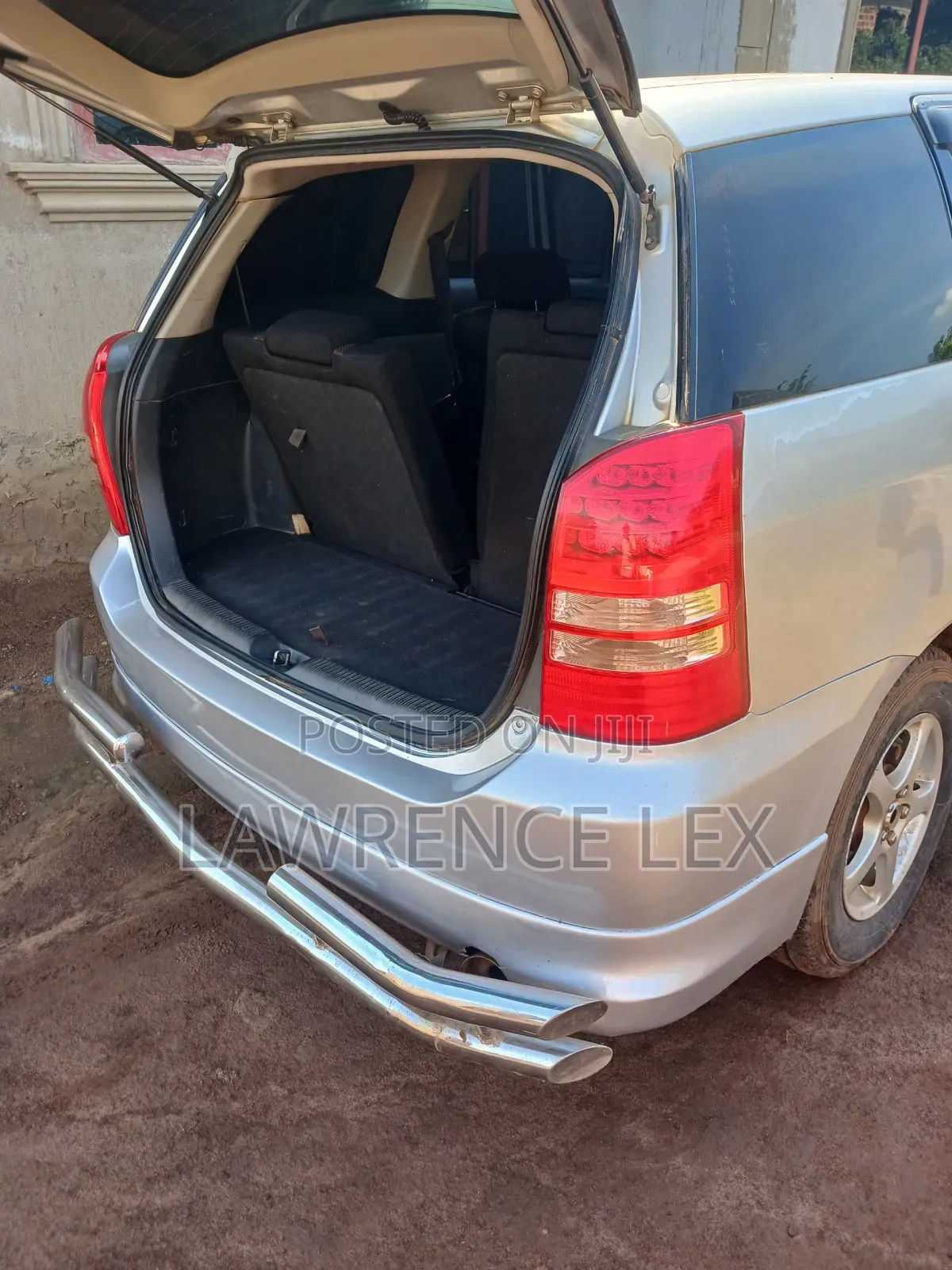 Toyota Wish 2005 Silver