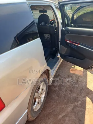 Toyota Wish 2005 Silver