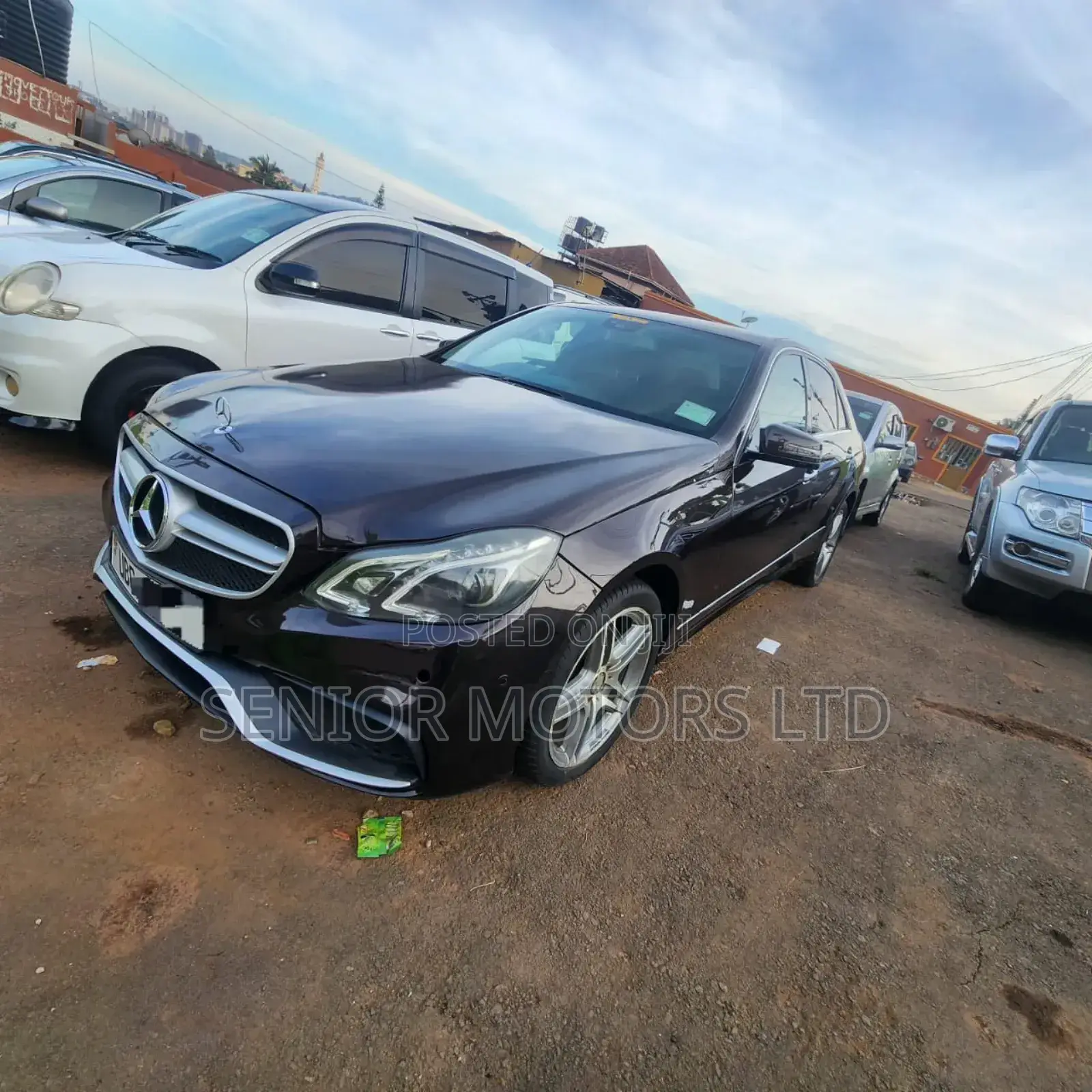 Mercedes-Benz E300 2013 Maroon
