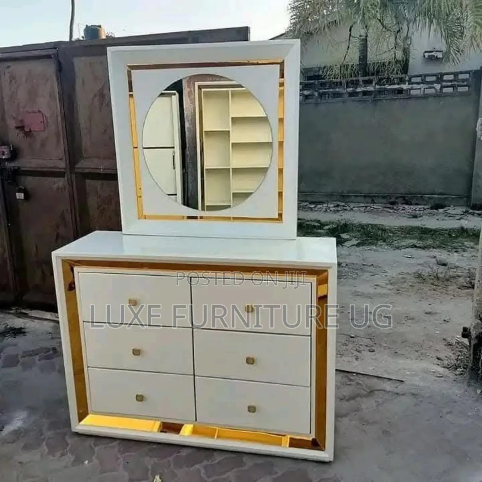 Beautiful Dressing Mirror