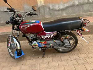Bajaj Boxer 100 2023 Red