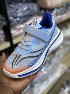 Kids Sneakers With Beautiful Colors