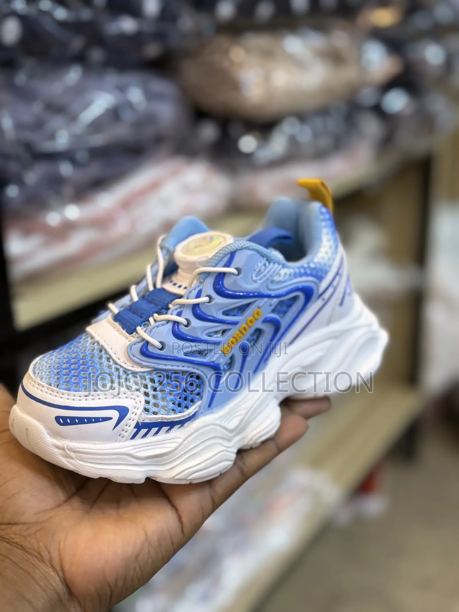 Kids Sneakers With Beautiful Colors