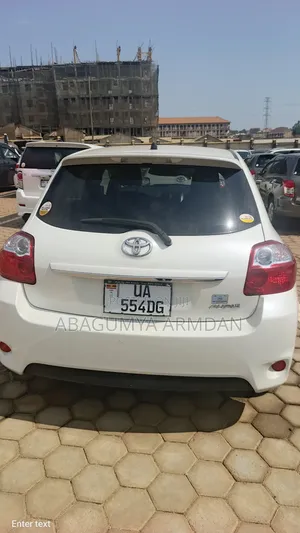 Toyota Auris Limited Sedan FWD (3.5L 6cyl 6A) 2010 White