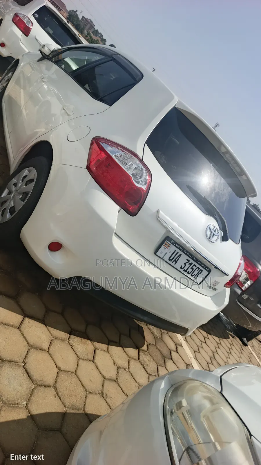 Toyota Auris Limited Sedan FWD (3.5L 6cyl 6A) 2010 White