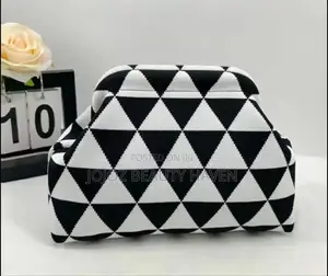Knitted Korean Style Clutch Bag