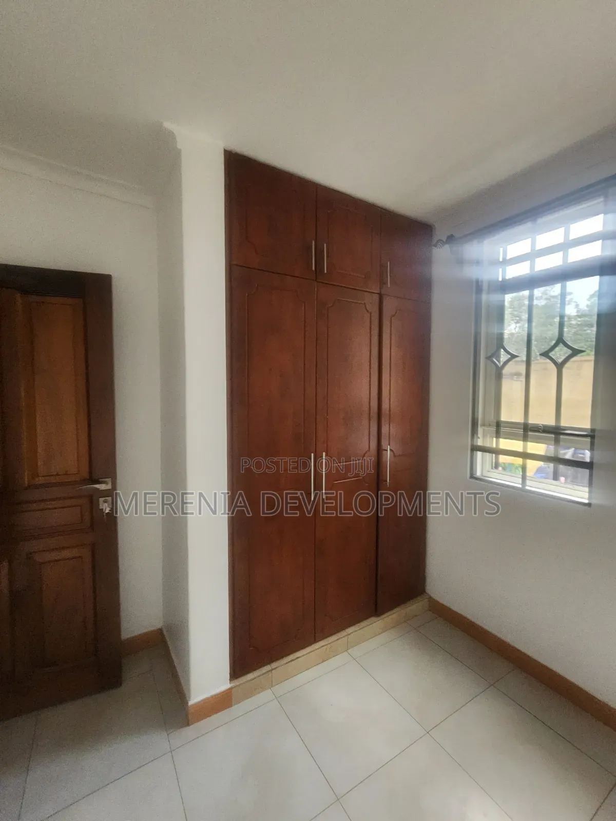3bdrm Apartment in Muyenga, Makindye for rent