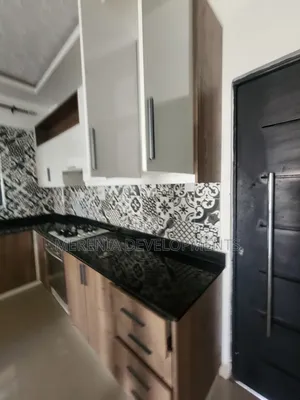 3bdrm Apartment in Muyenga, Makindye for rent