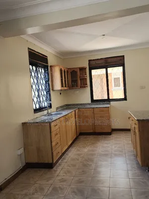 4bdrm House in Muyenga, Makindye for rent