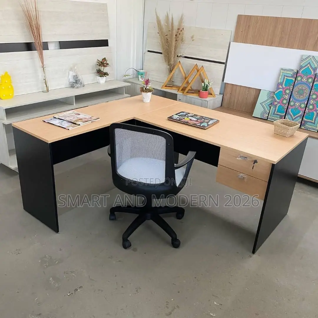 Modern Office Table/Office Table/Reading Desk/Offices Tables 33 Chairs