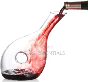 Crystal U Shape Glass Wine Decanter