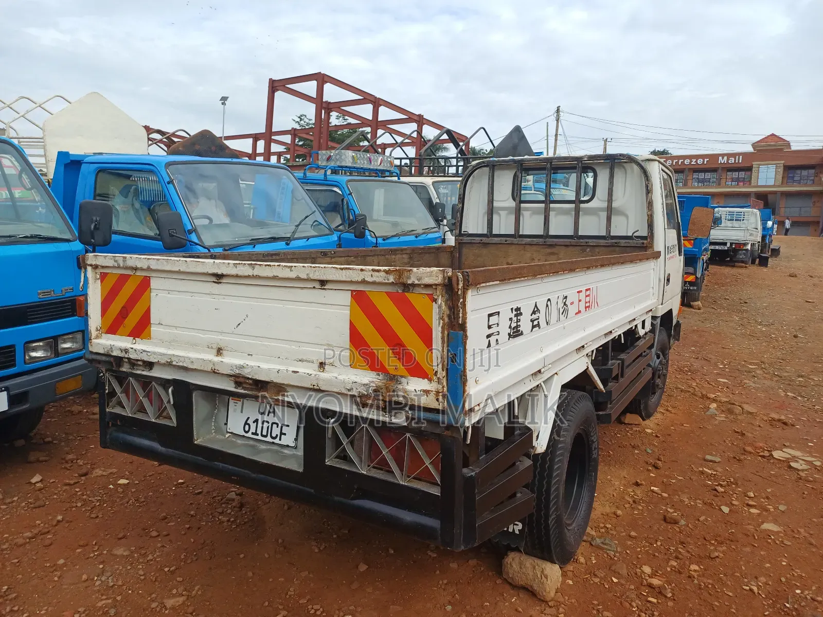 Canter Long Truck