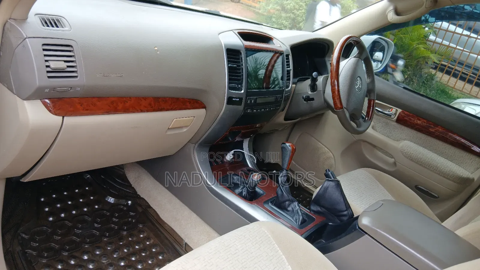 Toyota Land Cruiser Prado 2007 White