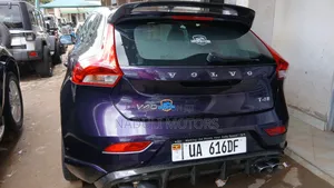 Volvo V40 2018