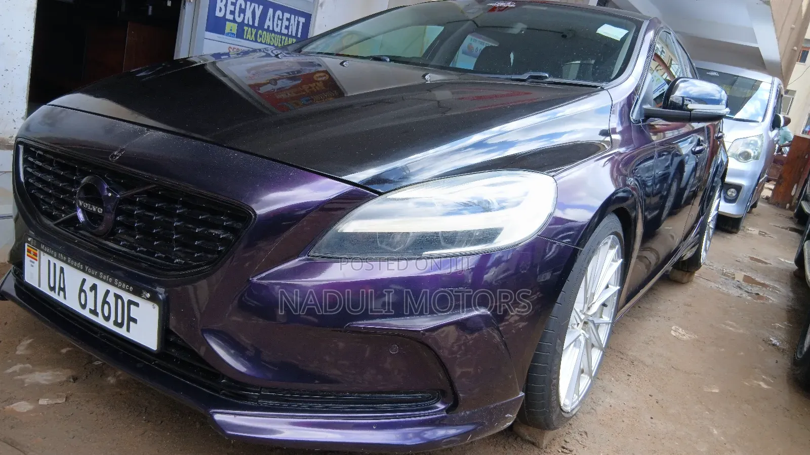 Volvo V40 2018