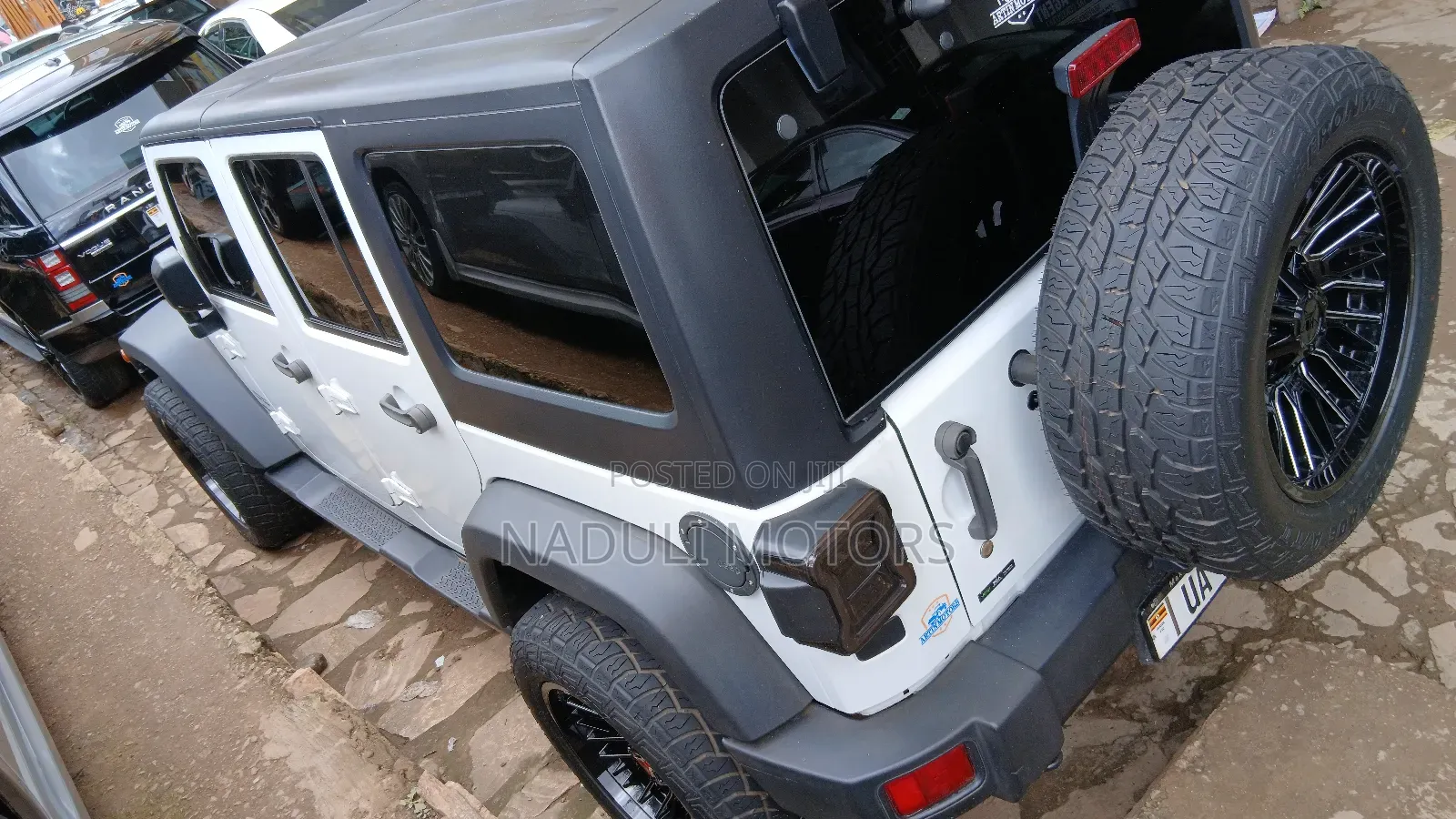 Jeep Cherokee 2010 White