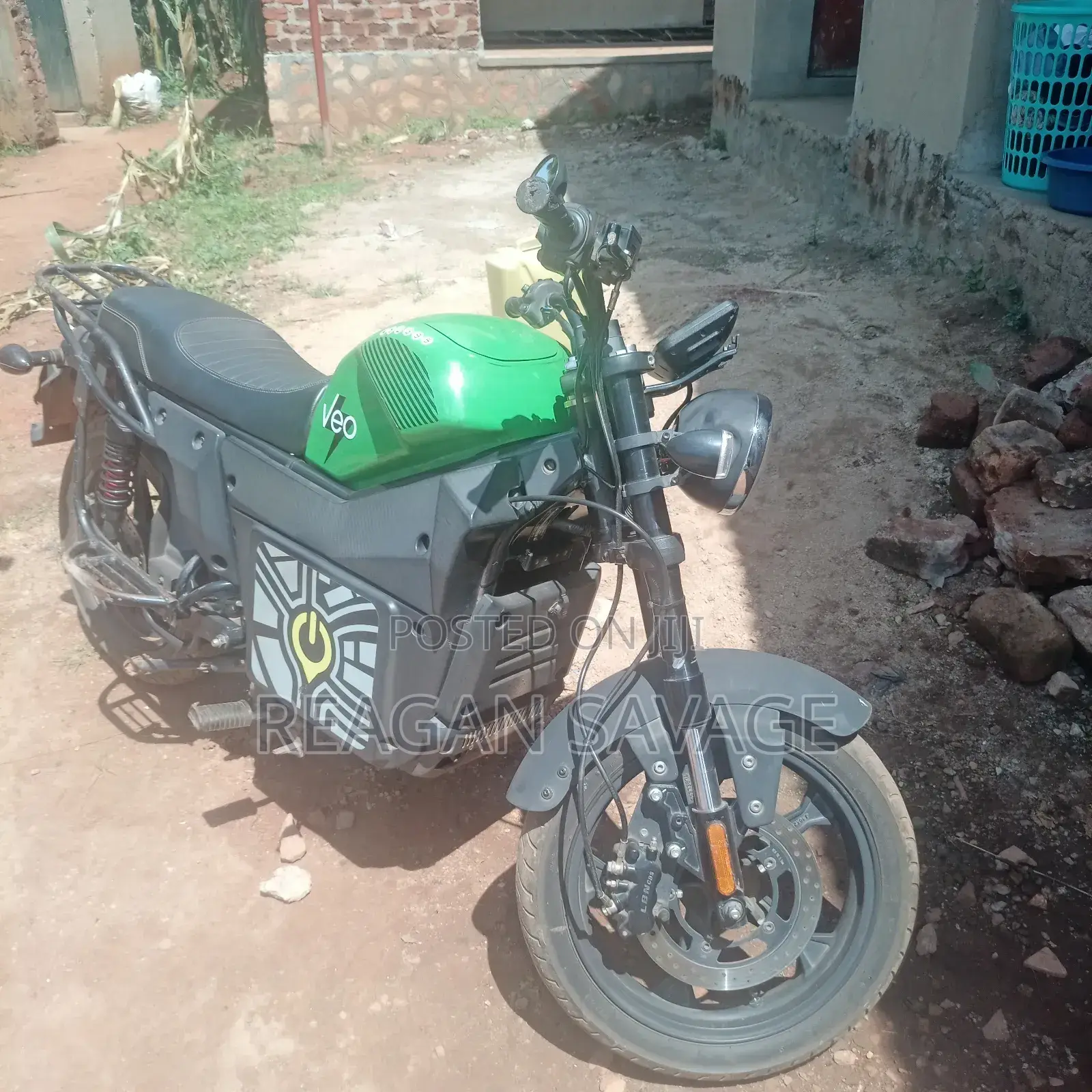 Bajaj Boxer 100 2024 Green