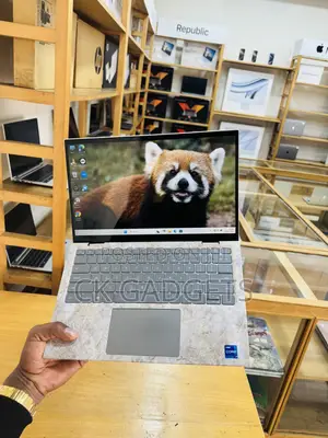 Laptop Dell Inspiron 14 5540 16GB Intel Core I7 SSD 512GB
