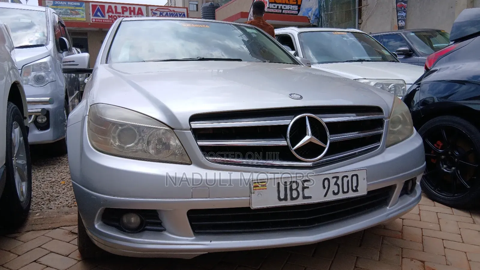 Mercedes-Benz C200 2012 Silver