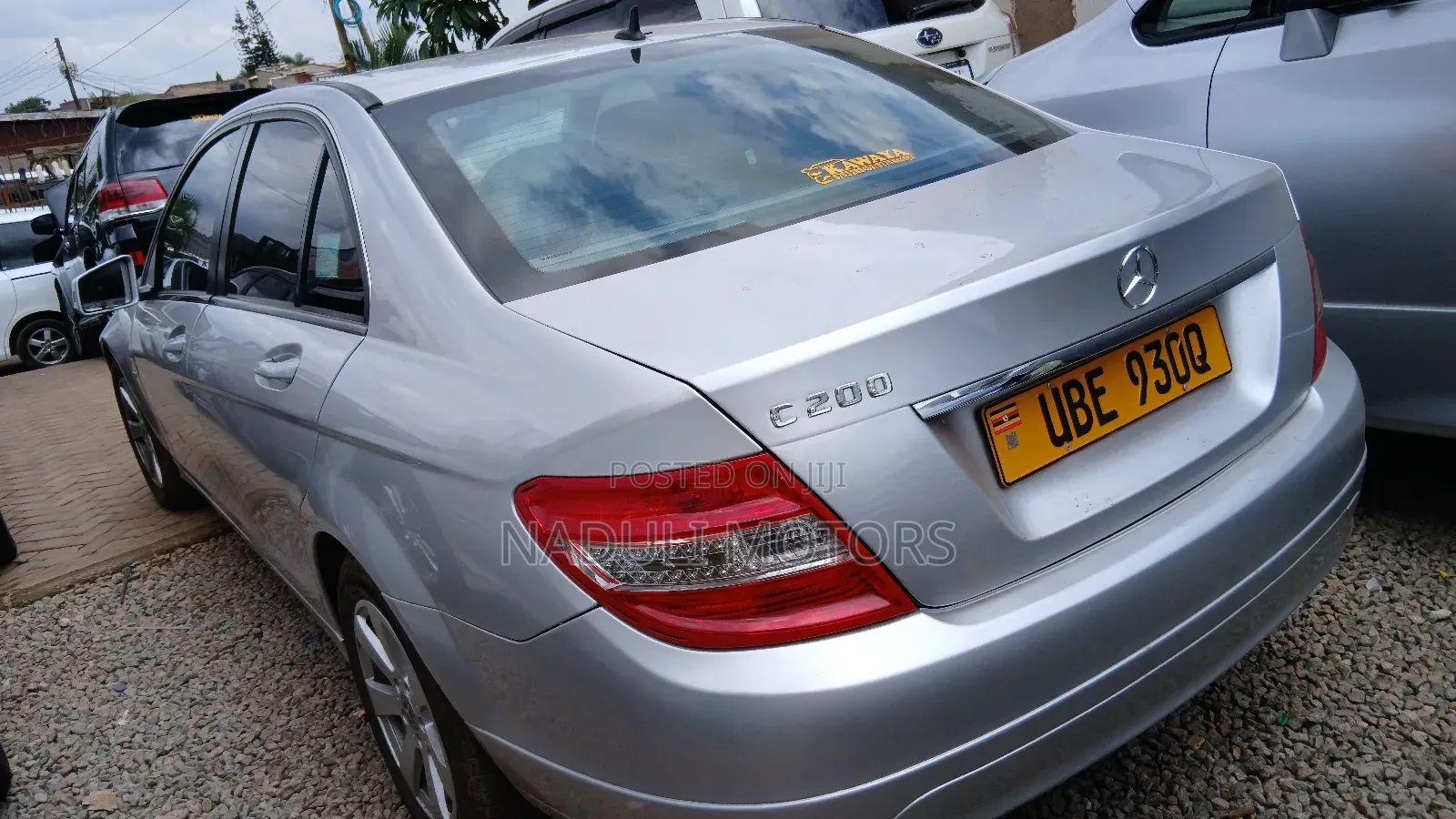 Mercedes-Benz C200 2012 Silver