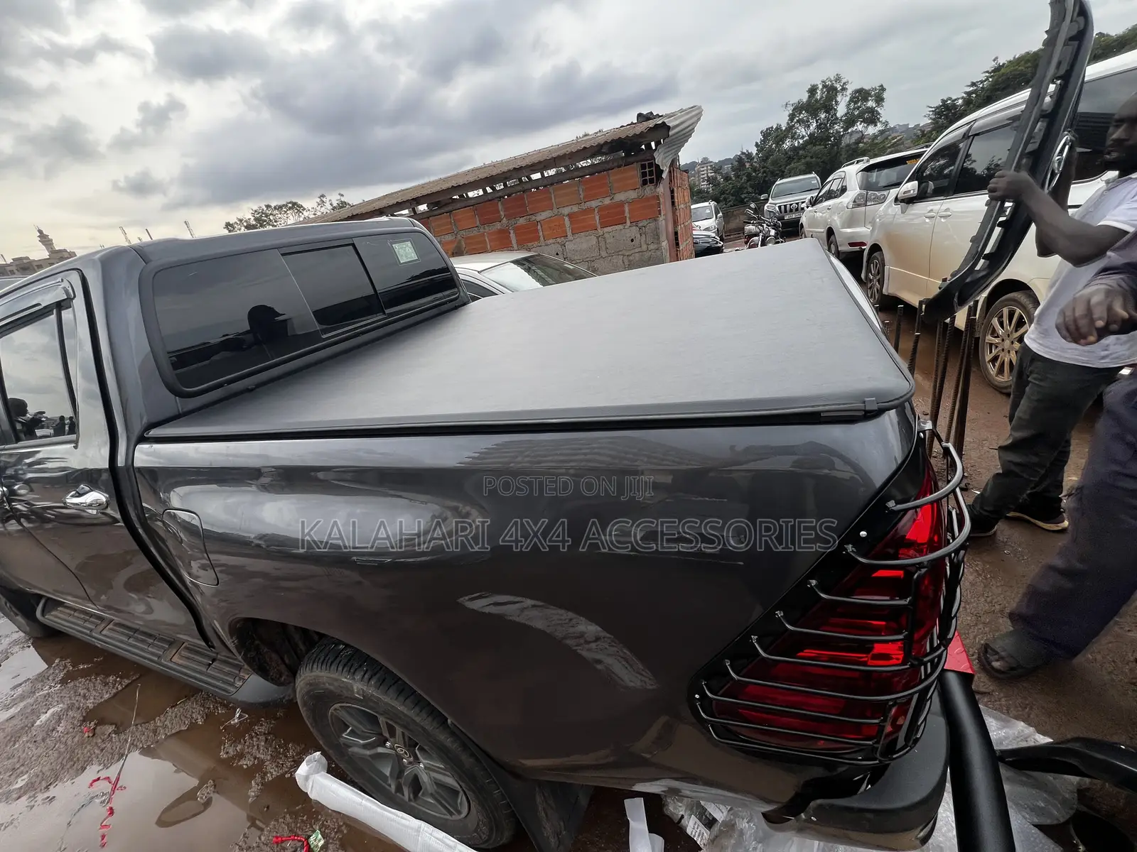 Hilux Soft Rolling Bed Cover