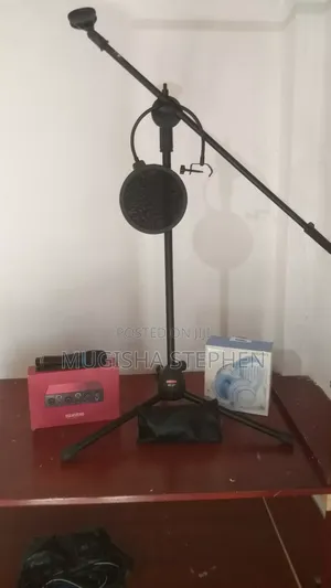 Home Studio Podcast Recording Kit
