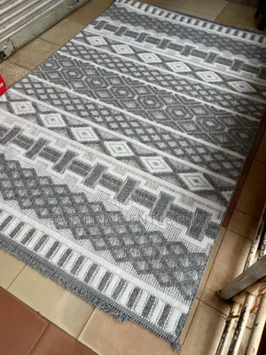 Center Carpets Rugs