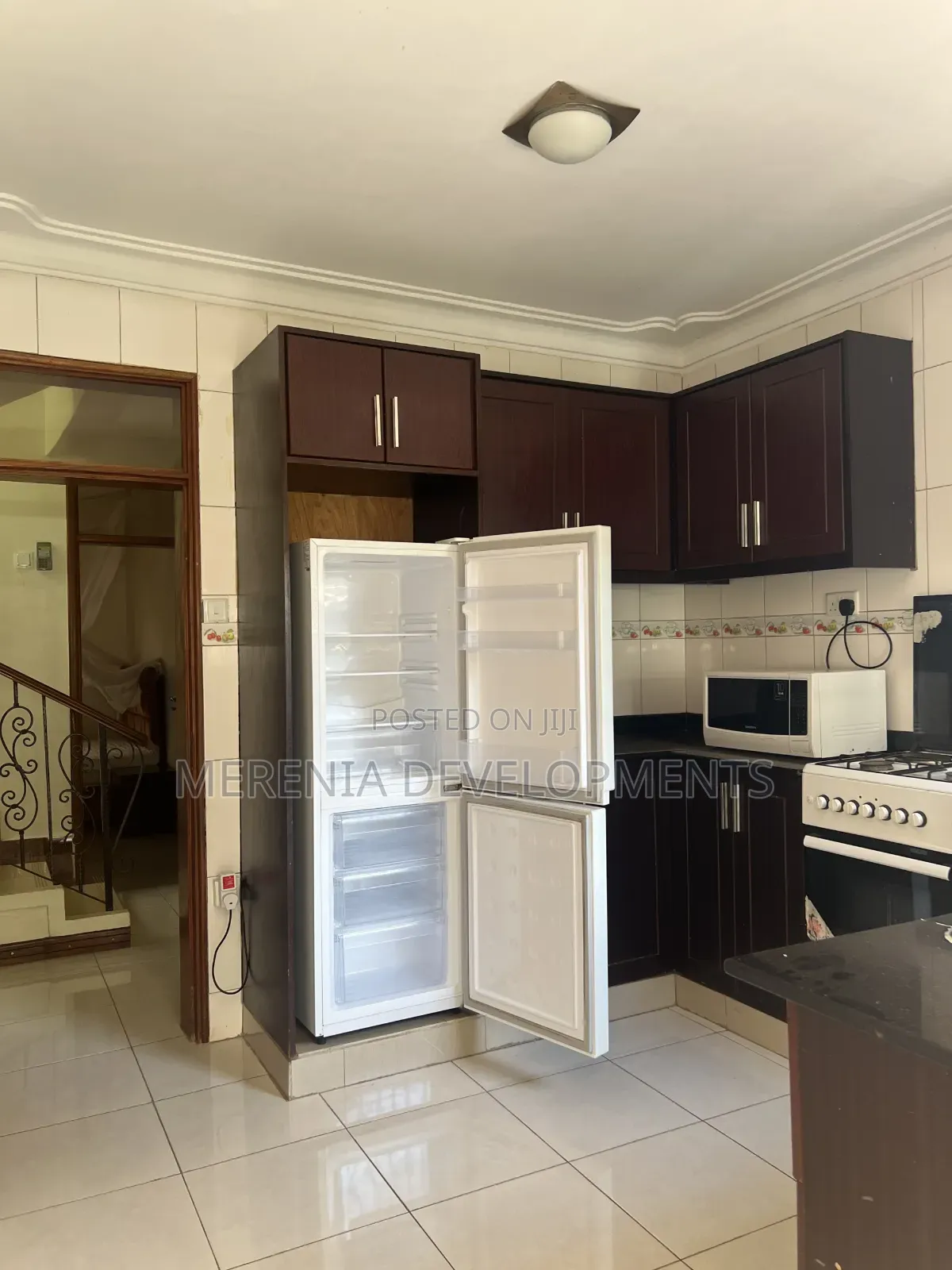 Furnished 4bdrm Apartment in Muyenga, Makindye for rent