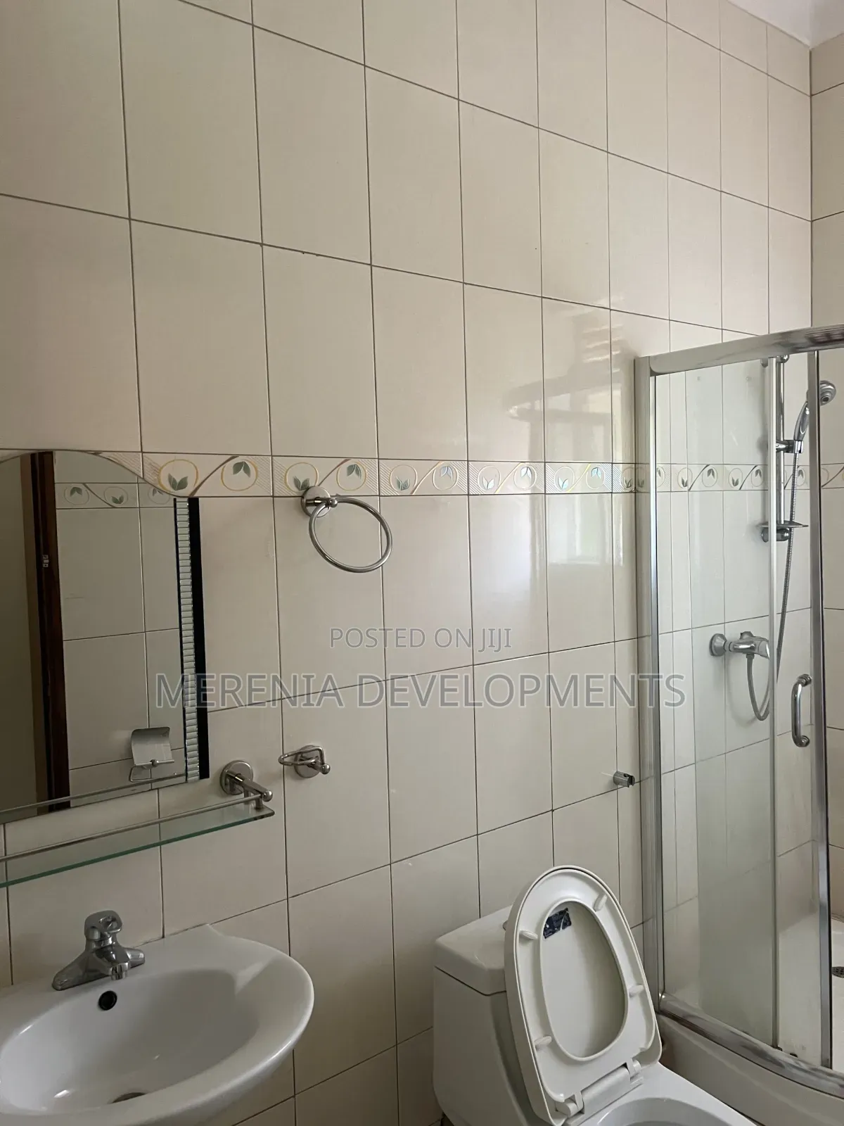 Furnished 4bdrm Apartment in Muyenga, Makindye for rent