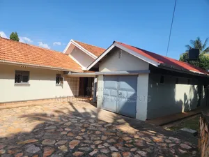 4bdrm House in Muyenga, Makindye for rent