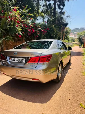 Toyota Crown 2013 Gray