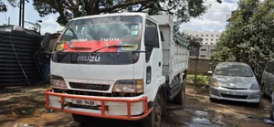 Isuzu Tipper