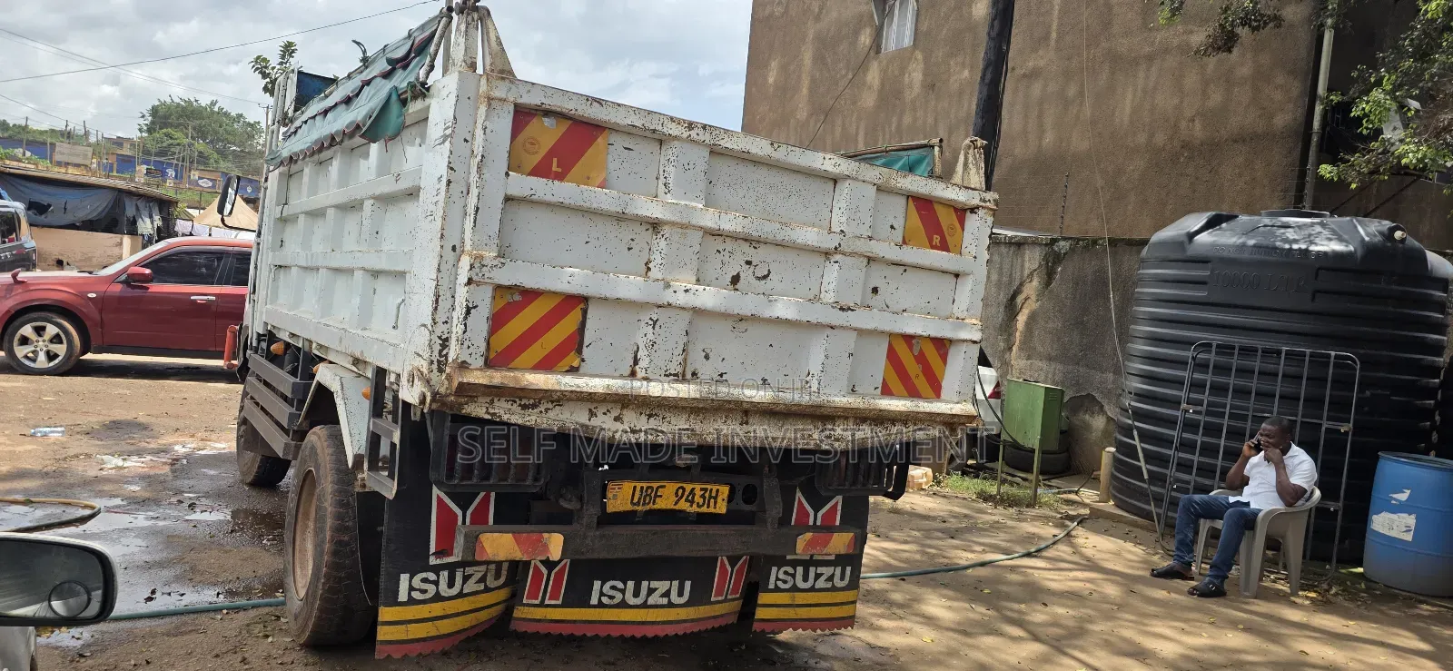 Isuzu Tipper