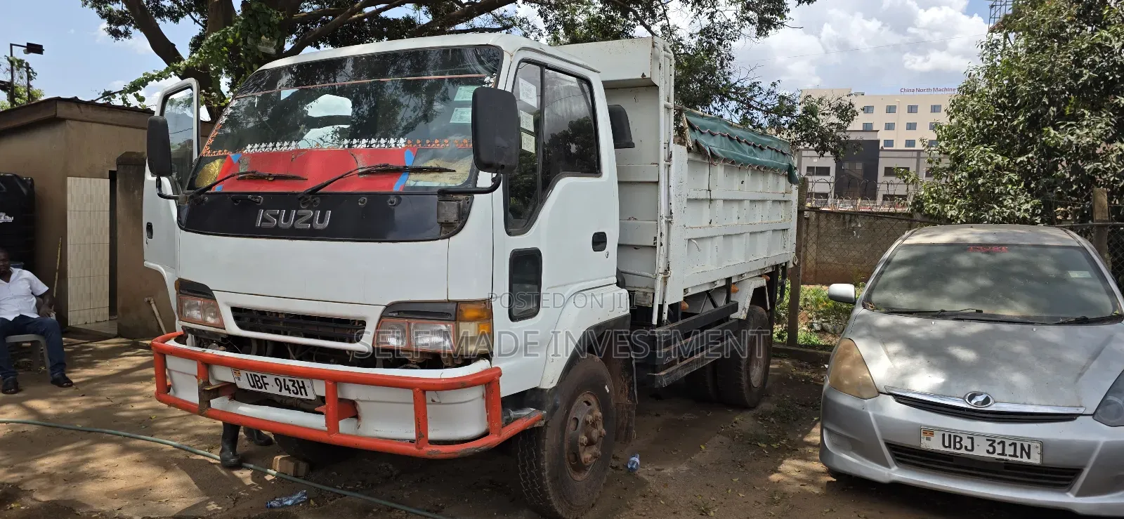 Isuzu Tipper