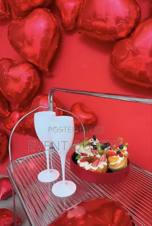 Valentines Day Decorations at Negotiable Price