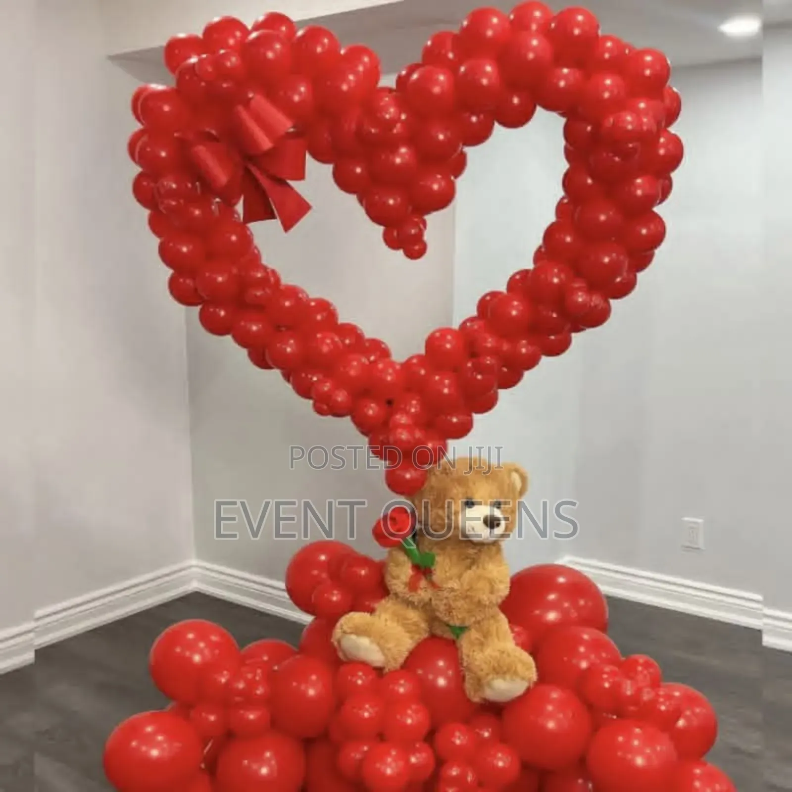 Valentines Day Decorations at Negotiable Price