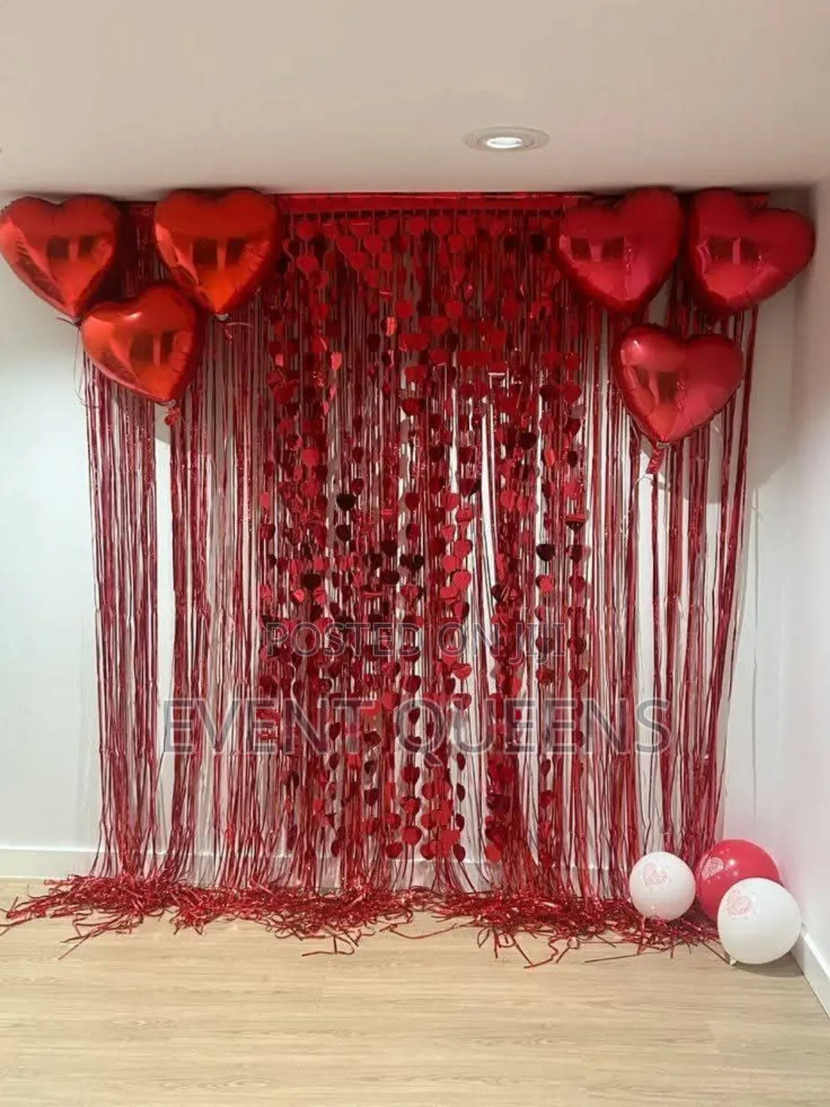Valentines Day Decorations at Negotiable Price