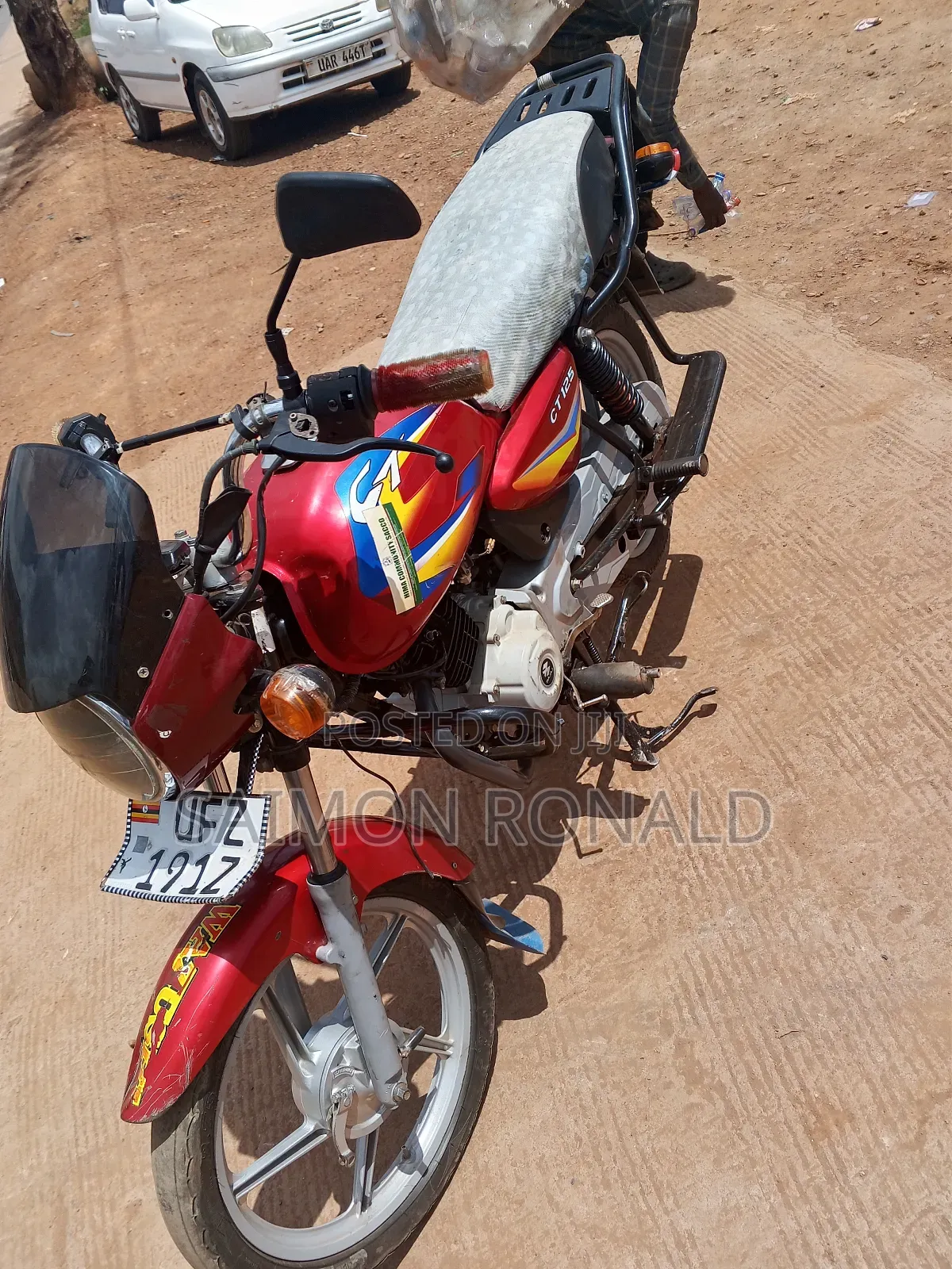 Bajaj CT 125X 2021 Red