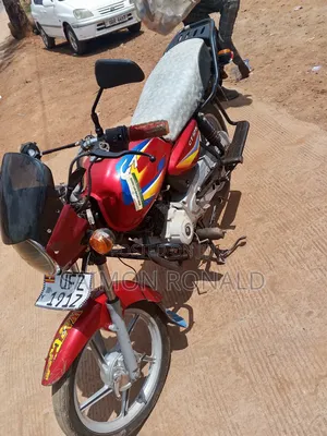 Bajaj CT 125X 2021 Red