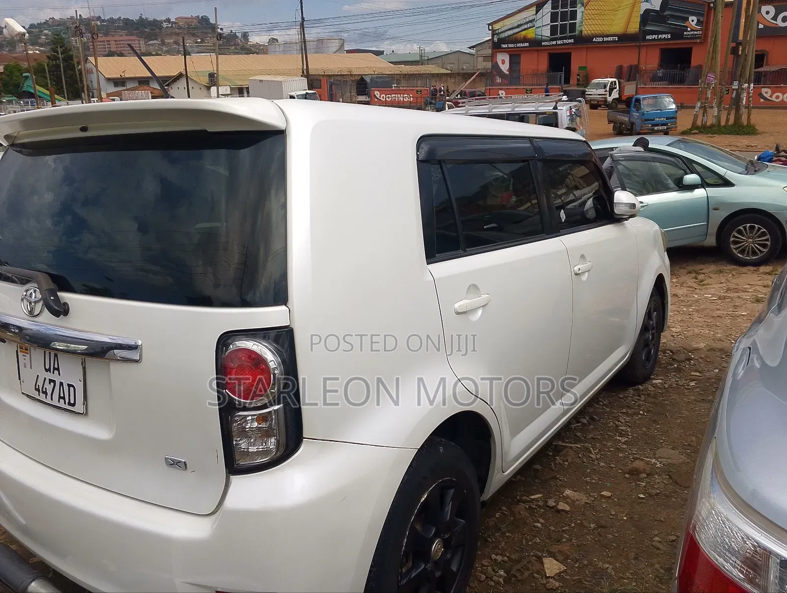 Toyota Corolla Rumion Hatchback 1.5 FWD 2010 White