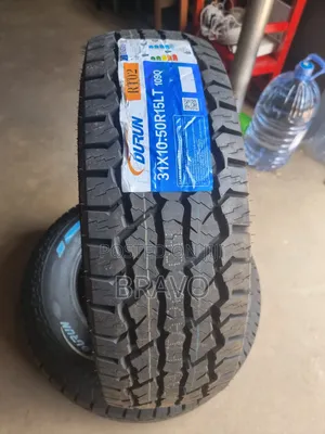 31x10.50r15 New Tyres for Hilux.