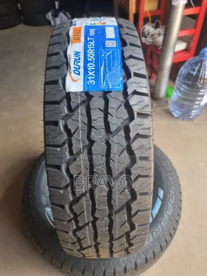 31x10.50r15 New Tyres for Hilux.