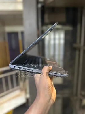 Laptop HP ProBook 640 G1 8GB Intel Core I7 HDD+SSD 256GB
