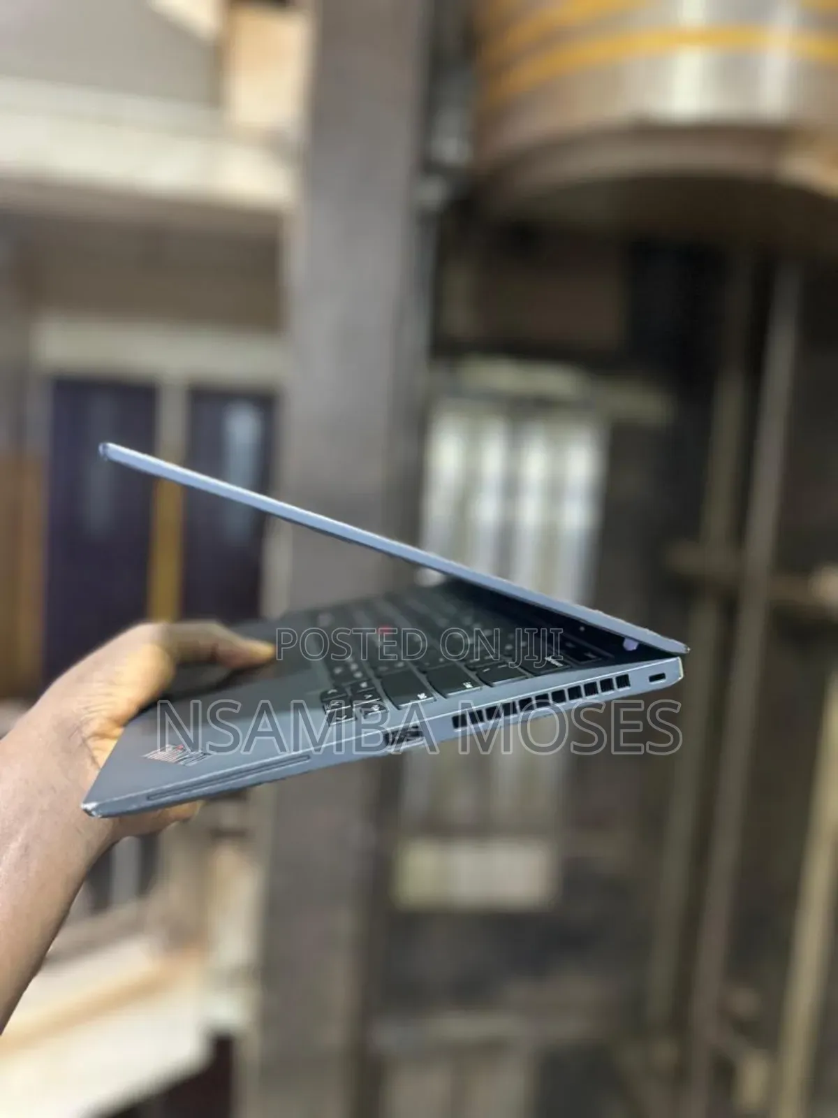 Laptop Lenovo Thinkpad T14s Gen 2 16GB Intel Core I5 SSD 256GB