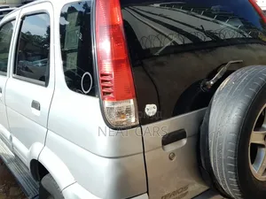 Daihatsu Terios 1999 Silver