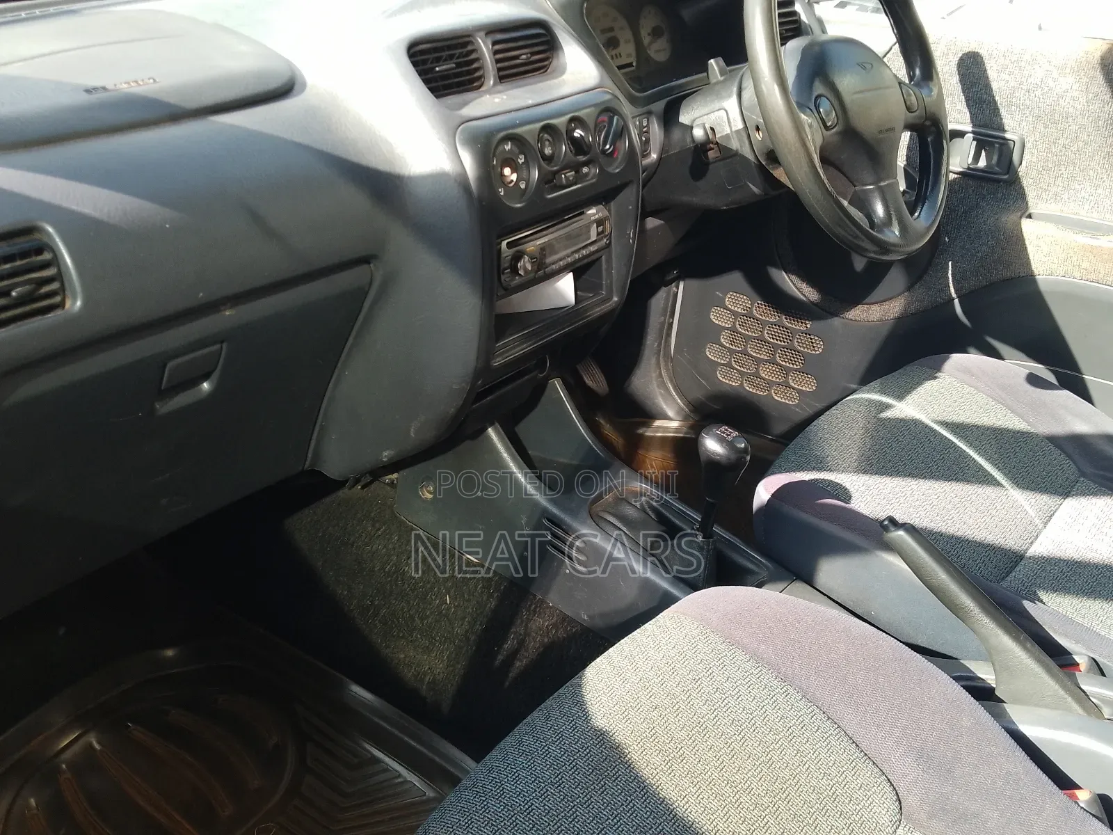Daihatsu Terios 1999 Silver